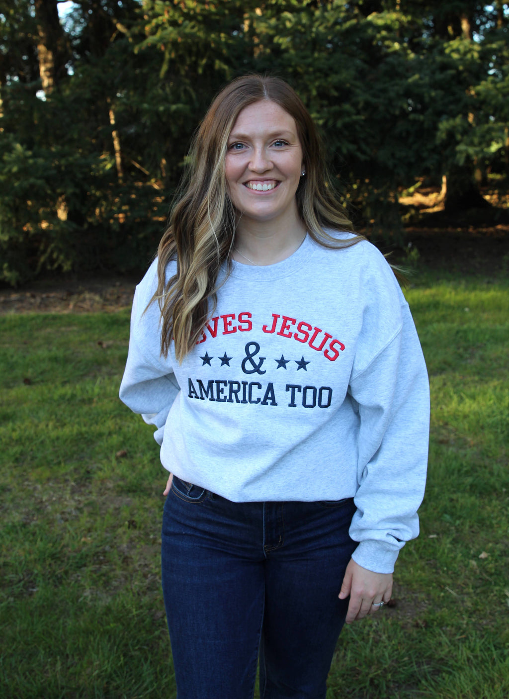 LOVES JESUS & AMERICA TOO - CREW