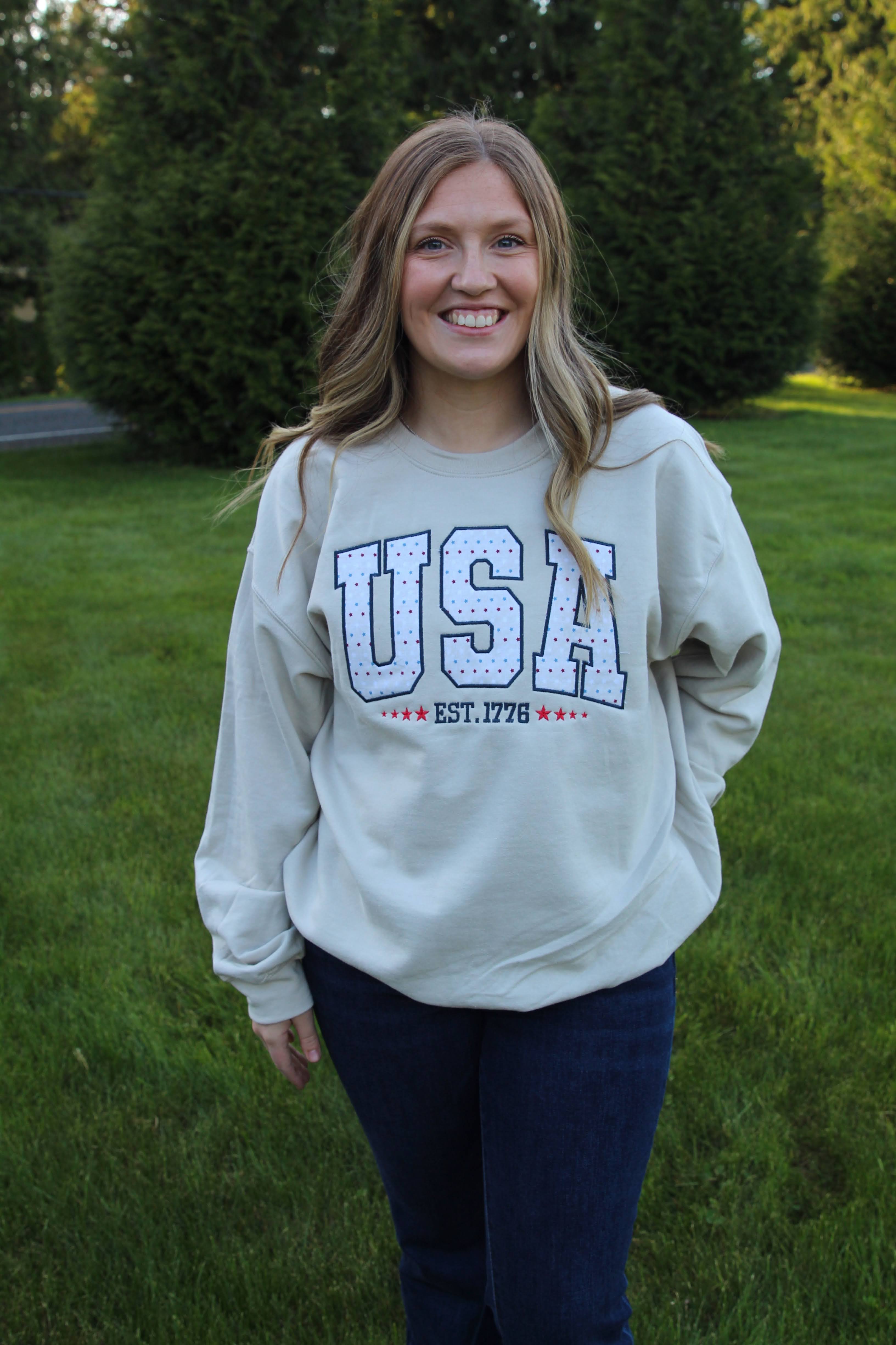 USA - Embroidered Crew