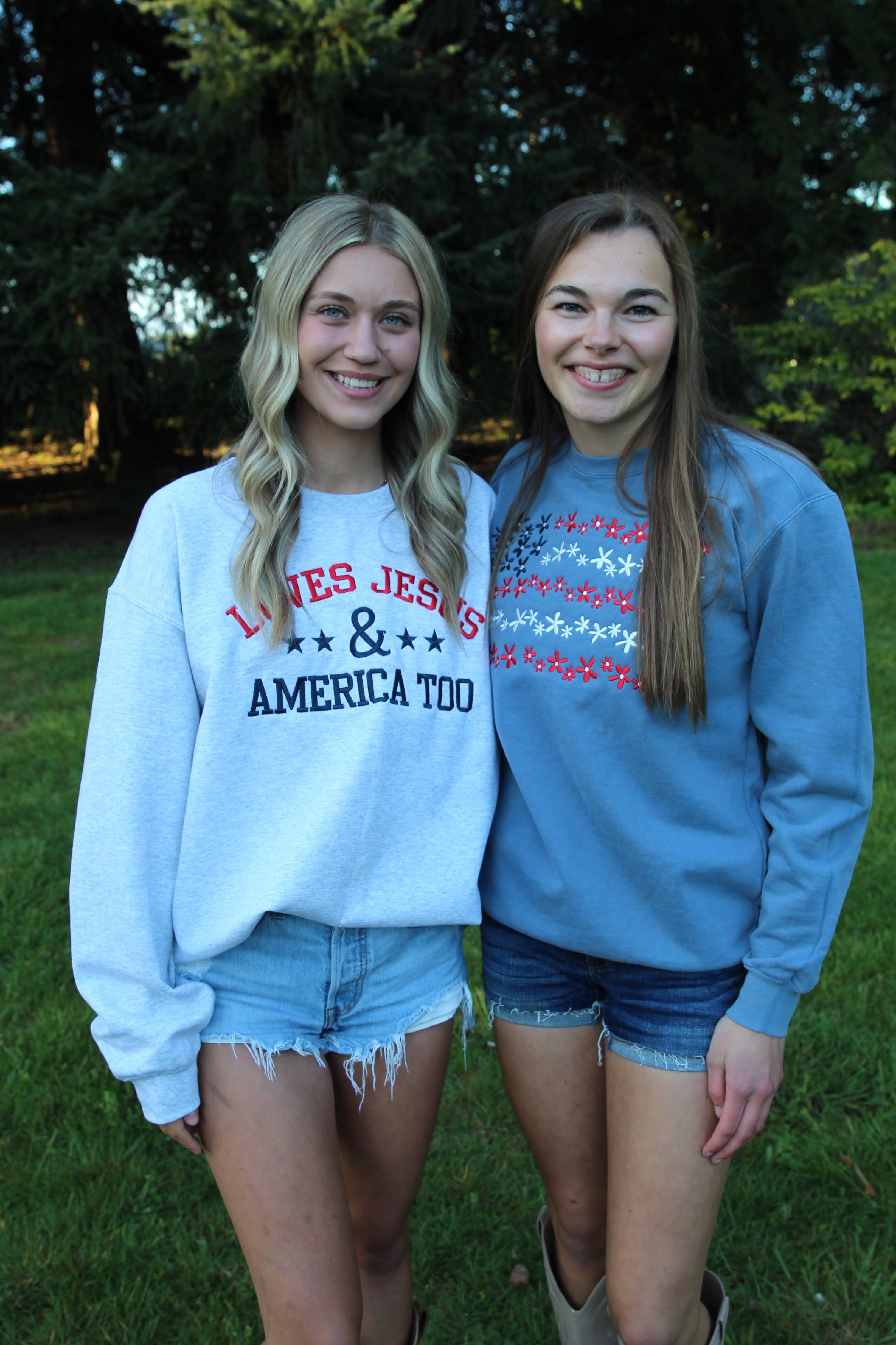 LOVES JESUS & AMERICA TOO - CREW